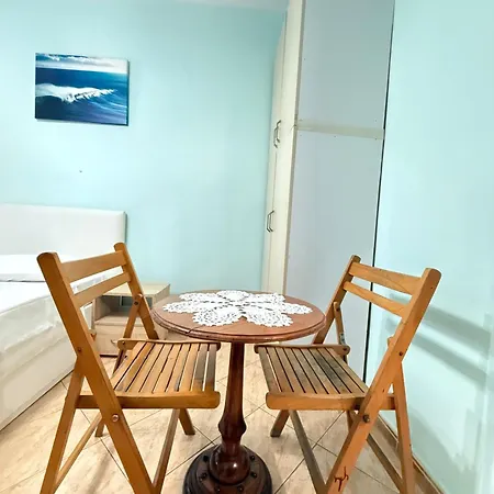Leo Apts Διαμέρισμα *