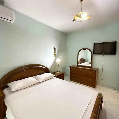 Apartment Leo Apts